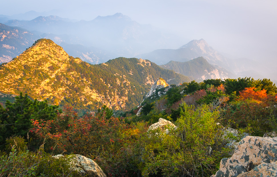清晨的泰山